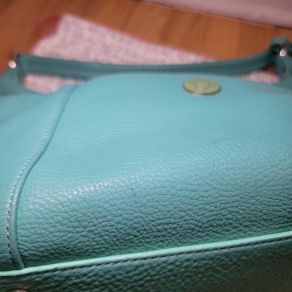 isaac mizrahi leather hobo bag with wristlet - Picture 9 of 9